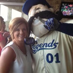 Meet your Posher, Pam